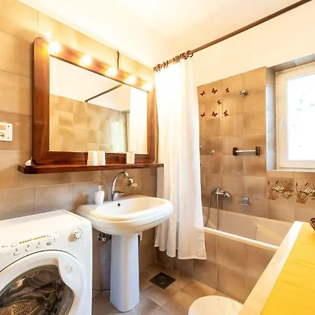 Romance - One Bedroom With Terrace R2 *